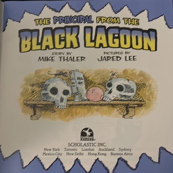 The Principal from the Black Lagoon - Paper-book by Mike Thaler- New. - Picture 5 of 6